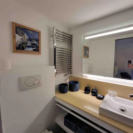06a4 - Situation Exceptionnelle Au Port De Apartman